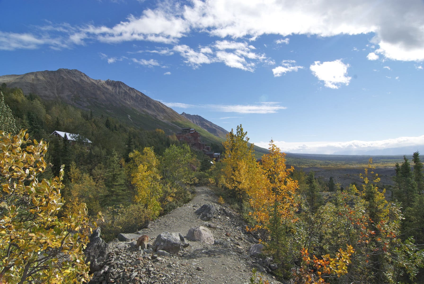 9 Reasons Why Fall in Alaska is Magical
